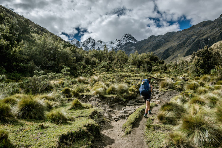 Hike the Santa Cruz Trail independent