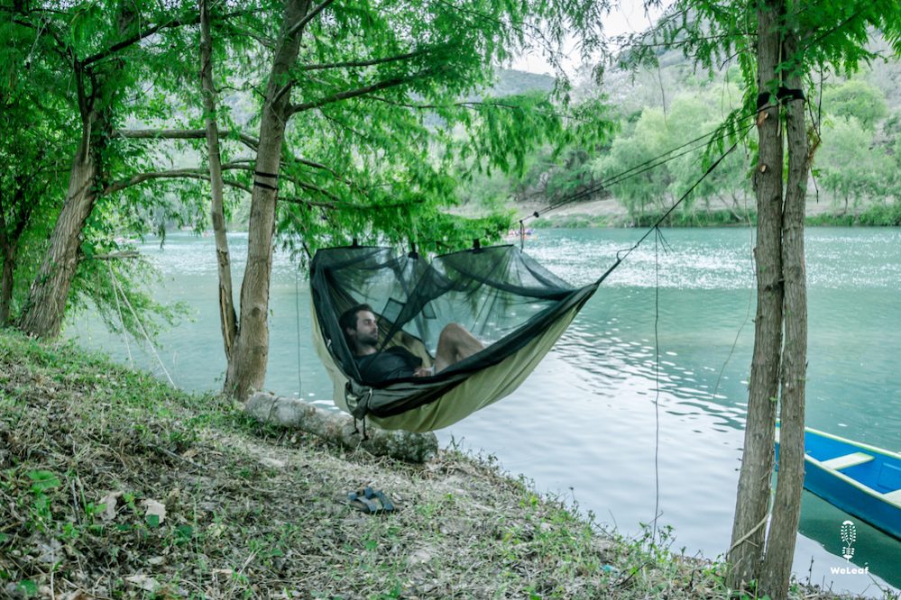 Een hangmat of tent op een trektocht?